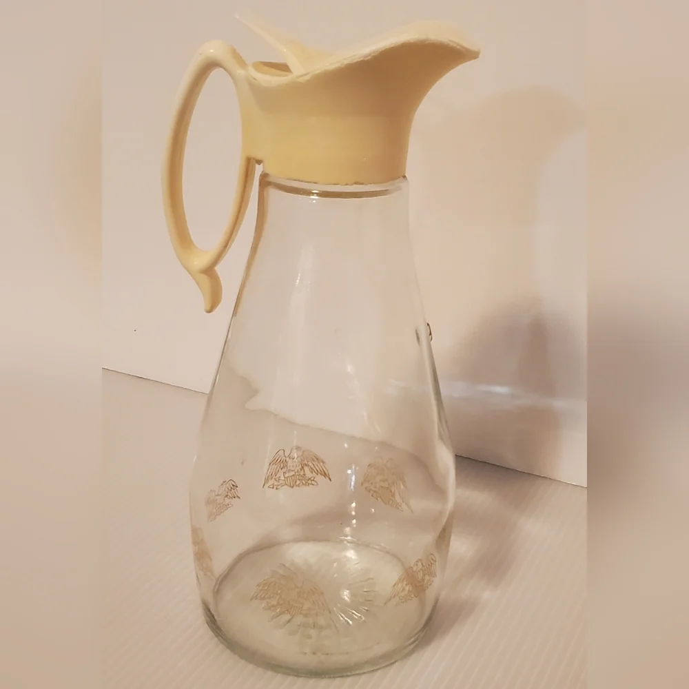 Vintage Log Cabin Syrup Dispenser Glass Eagle Pitcher Cottagecore Carafe MCM